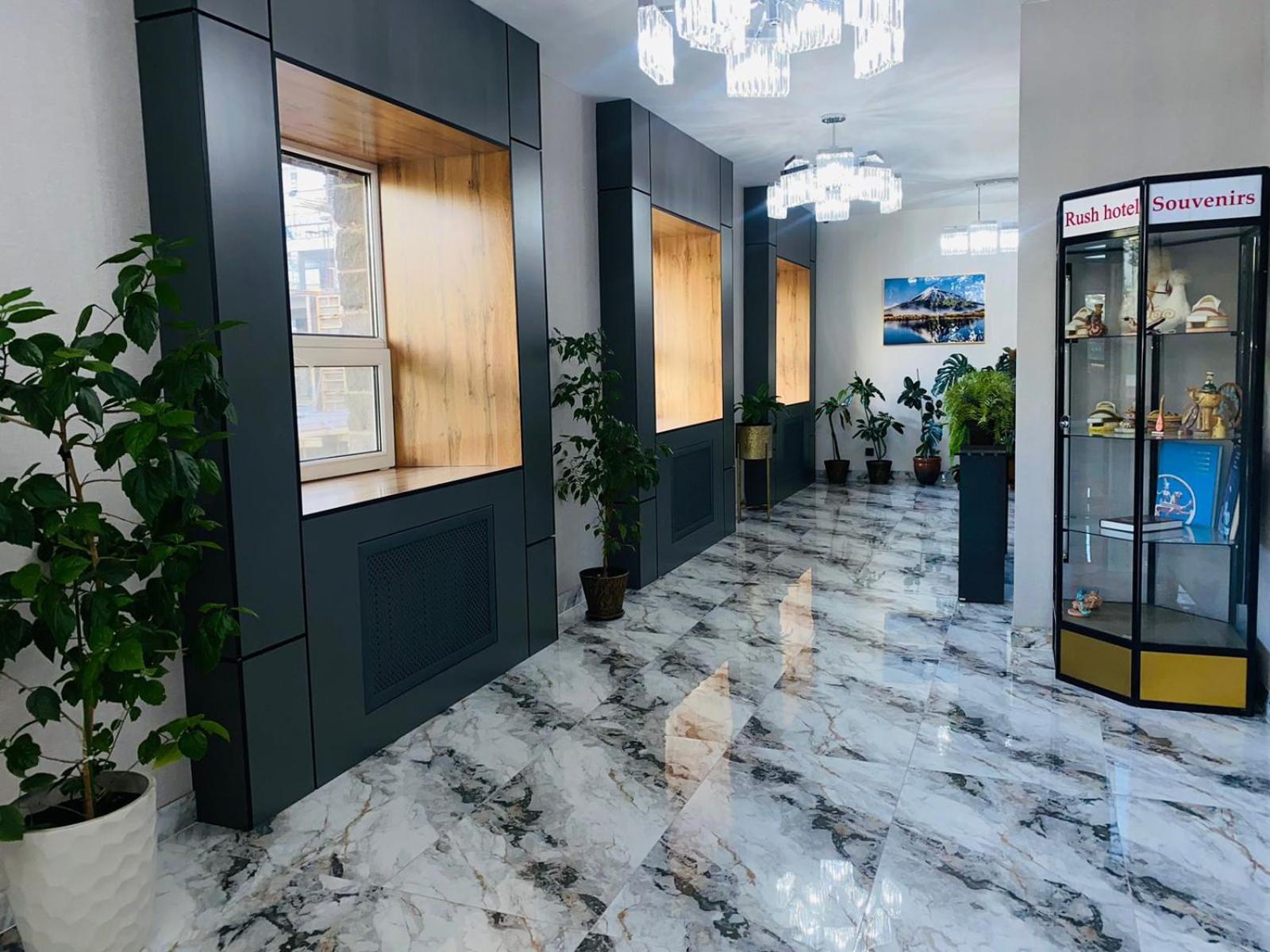 "Rush Hotel" Astana Exterior foto